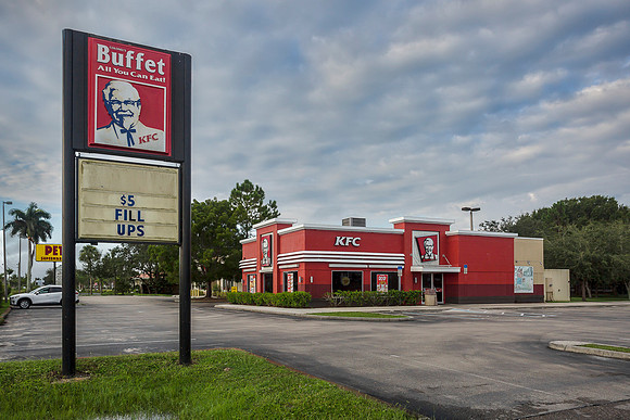 28200STamiamiTr-BonitaSprings-FL-34134