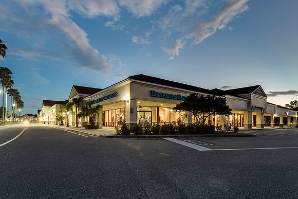 Twilights_TheLandingsShoppingCenter